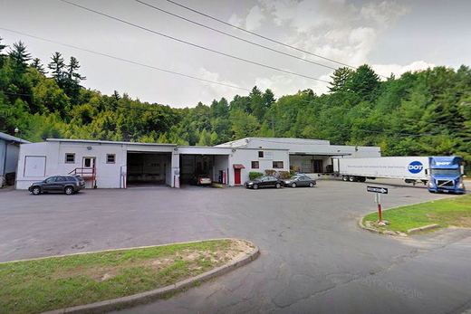 Commercial Building, Middletown, NY &mdash; roof replacement by Frank Stevens & Sons
